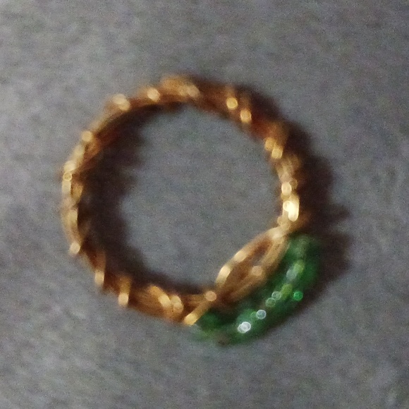 Ring - Picture 3 of 4